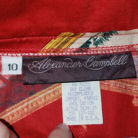 Vintage Alexander Campbell Red and Yellow Horse Portrait Pencil Skirt, Size 10. - Picture 6 of 6